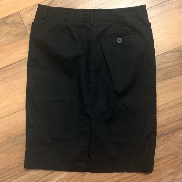 Apostrophe Essentials | Black Knee-Length Pencil Skirt | Sz 10 - Picture 5 of 11